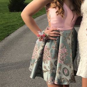Formal/ homecoming dress